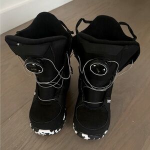 Kids’ Burton Grom BOA Snowboard Boots